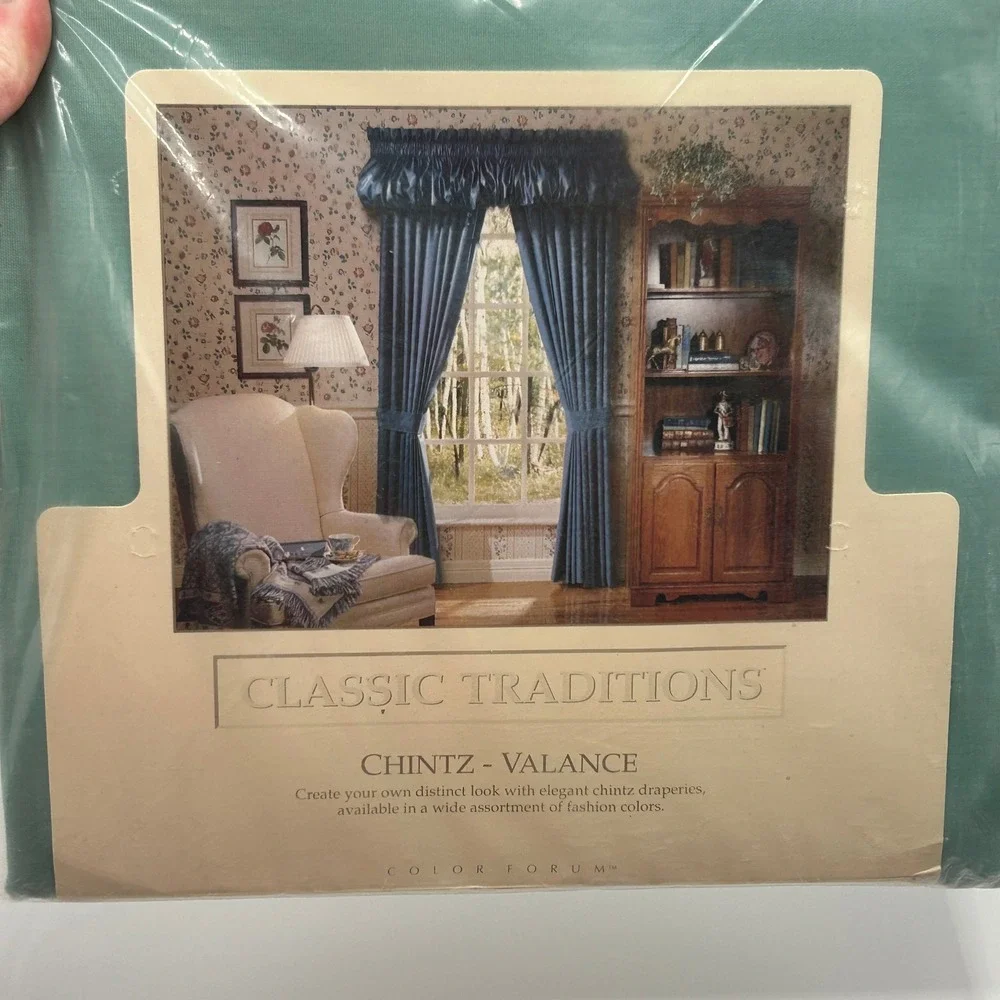 VTG JCPenney Classic Traditions Tiffany Blouson Valance Light Aqua 84x15 USA NEW